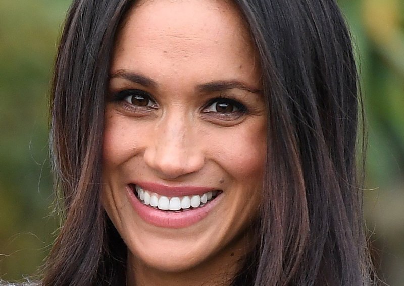 Ovo je razlog zašto se, prije vjenčanja, Meghan Markle mora krstiti