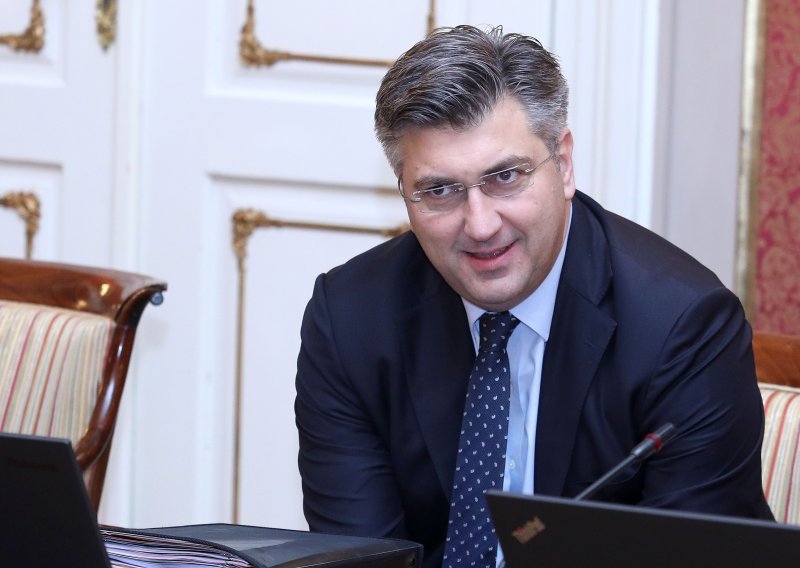 Plenković objasnio što će Brexit značiti za zaposlene Hrvate u Britaniji