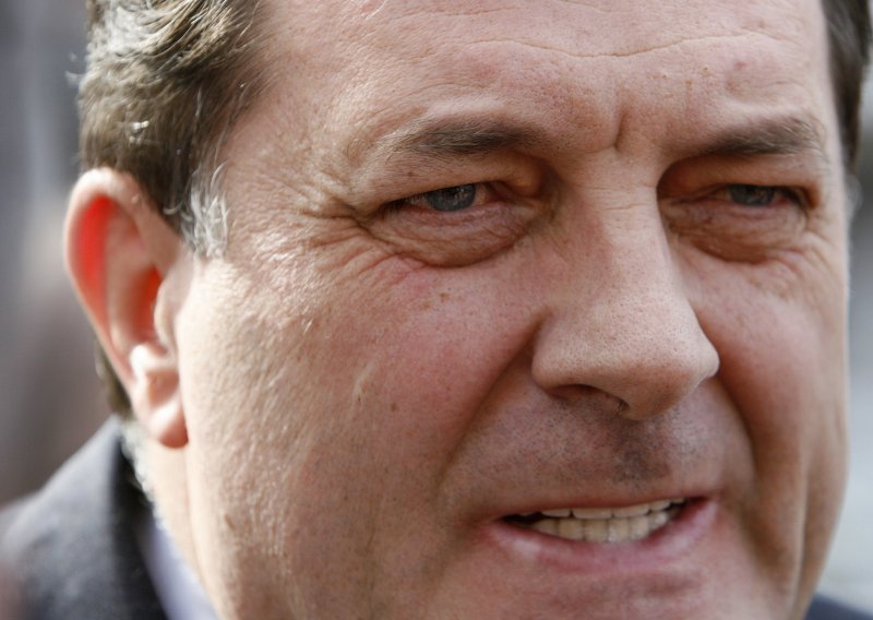 Dodik says time has come to talk about dissolution of Bosnia-Herzegovina