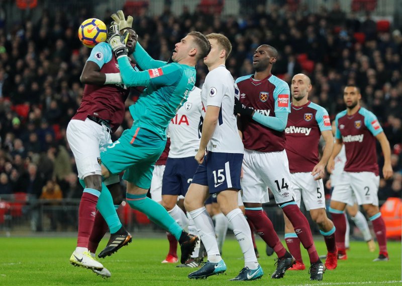 U londonskom okršaju remi Tottenhama i West Hama