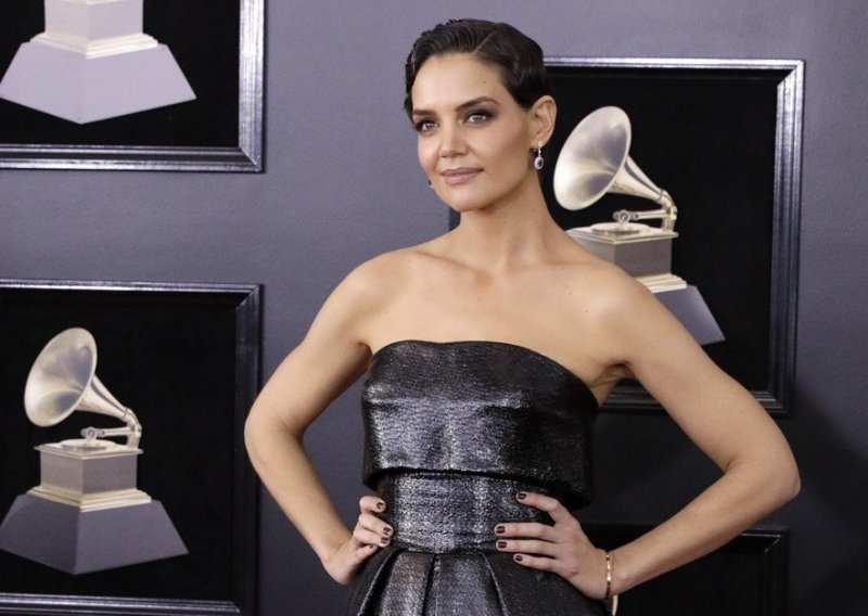 Ljubav joj godi: Katie Holmes nikad nije izgledala bolje