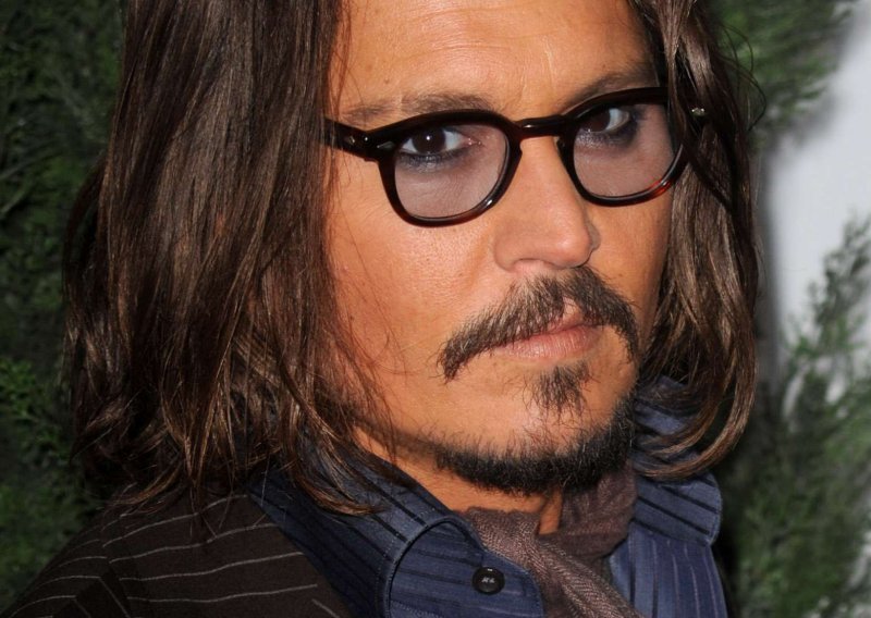 Johnny Depp otvara koncertni bar