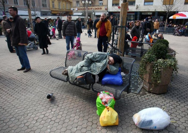 Ako vas djeca ne uzdržavaju, tužite ih!