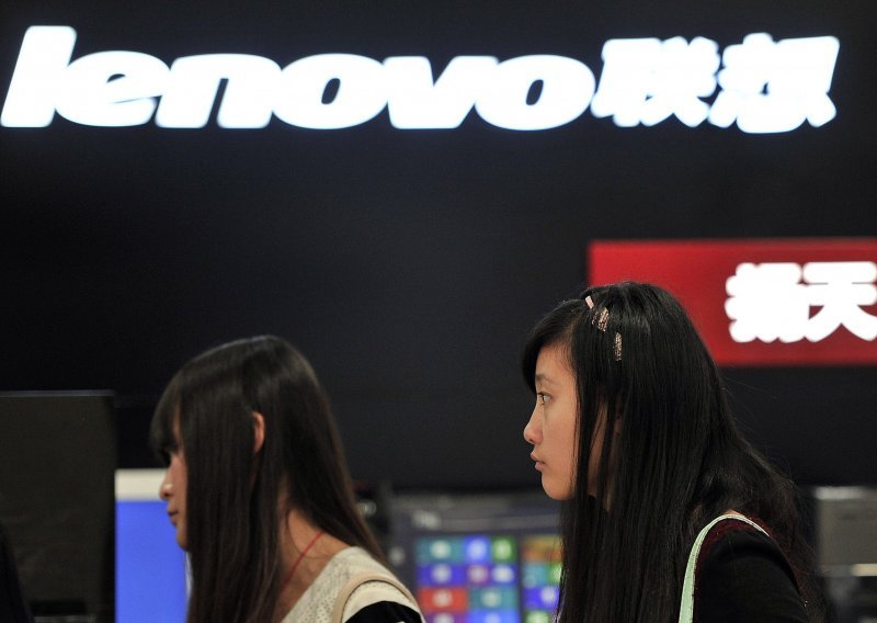 Lenovo nakon Motorole želi i BlackBerry