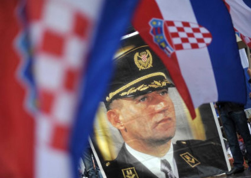 Prosvjednici tražili slobodu za generale ispred UN-a