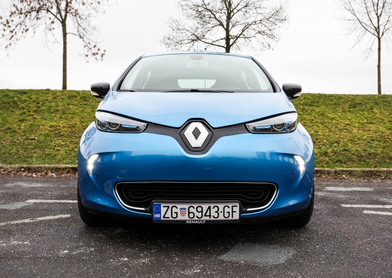 Renault Zoe R90 Intens - šokantno dobar električni automobil