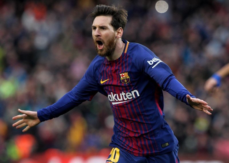 Briljantni Messi sam pobijedio Chelsea, Barca ide dalje