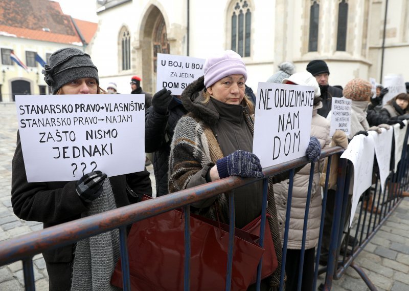 Ista zgrada, jedni otkupili stan, drugi nisu mogli: Tko je kriv što je izvisilo 9000 građana?