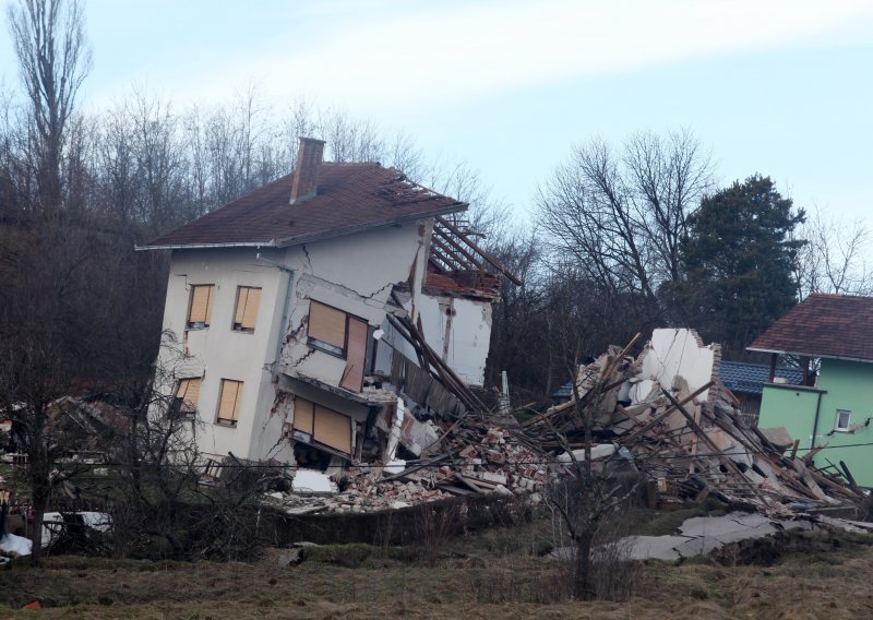 poplave slovenija - tportal