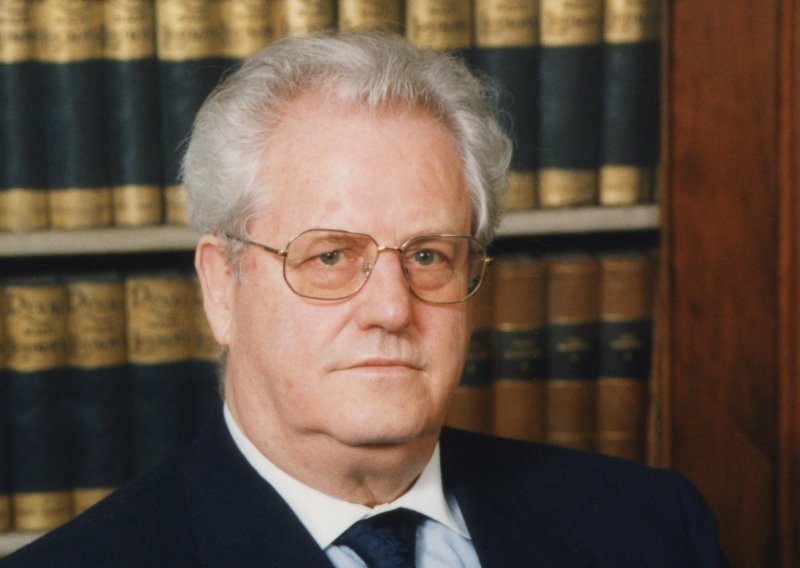 Preminuo bivši sudac Ustavnog i nekadašnji predsjednik Vrhovnog suda Milan Vuković