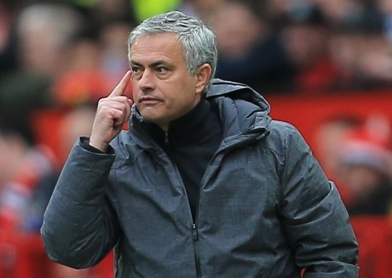 Novi šok na Old Traffordu, Mourinho se odlučio na drastične promjene u momčadi