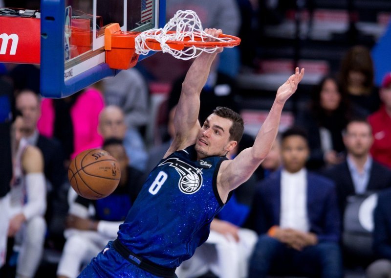 Hezonja u svom debiju za Knickse s dvije akcije oduševio čelnike kluba i navijače