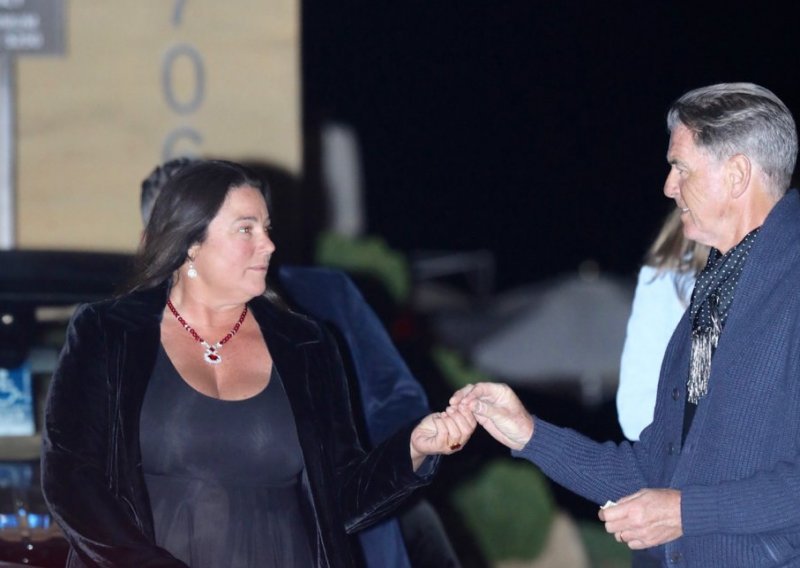 Pierce Brosnan i Keely Shaye Smith dokaz su da prava ljubav nije rezervirana samo za filmske priče