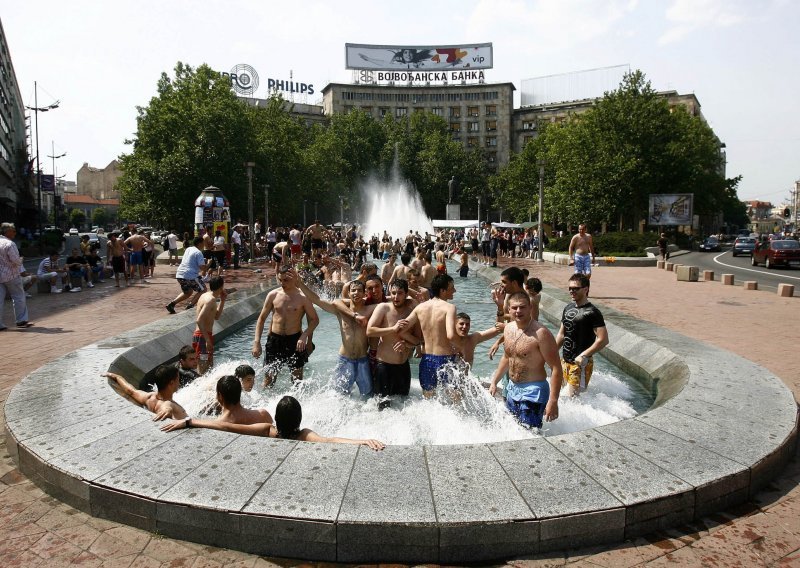 Gotovo 400 tisuća stanovnika Srbije manje