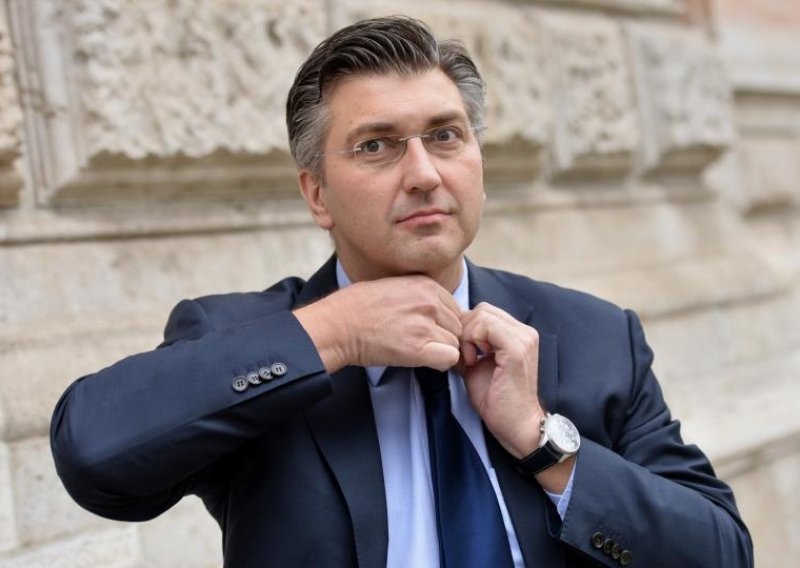 Plenković: Slučaj Karamarko je neugodan za stranku