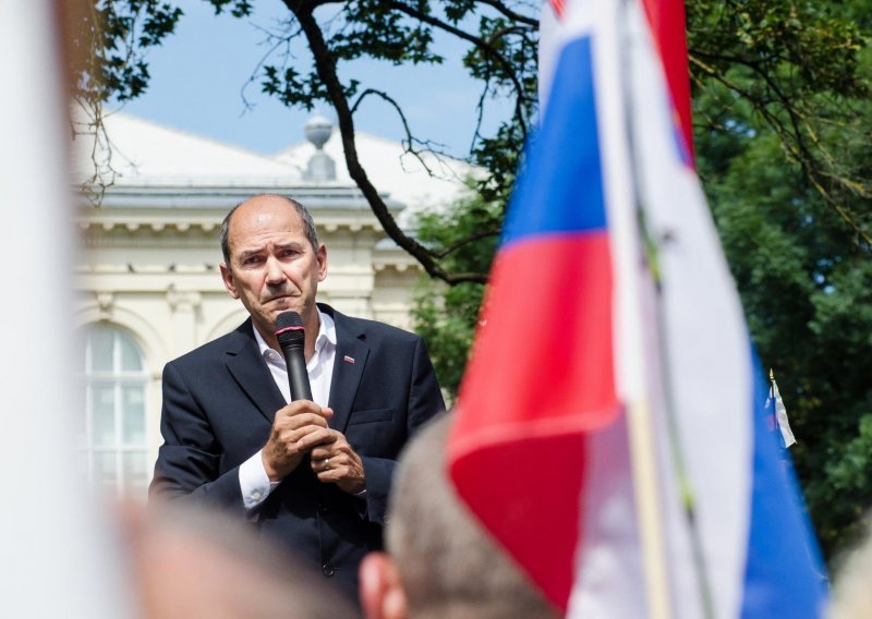 Janša relativni pobjednik euroizbora u Sloveniji, desnici i ljevici isti broj mandata