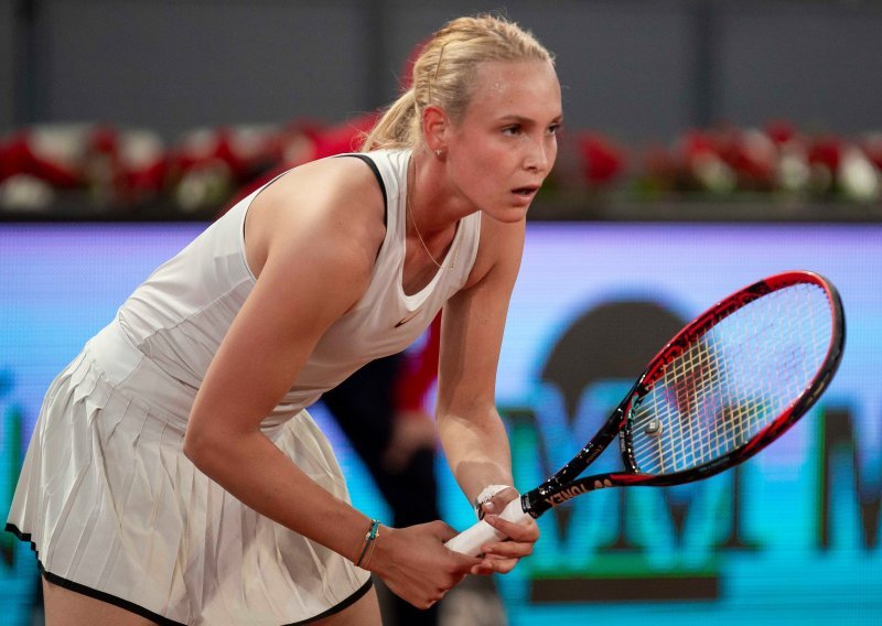 Ništa od treće WTA titule; Donna Vekić zaustavljena je u finalu St. Peterburga