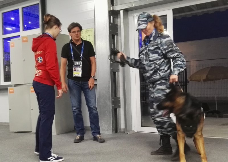 Kako se pokradeni novinar tportala našao u ruskom birokratskom limbu i koju je ulogu imao jedan njemački ovčar