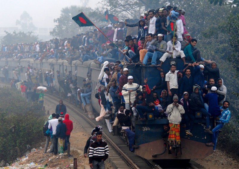 Najmanje sedam osoba ubijeno u sukobima tijekom izbora u Bangladešu