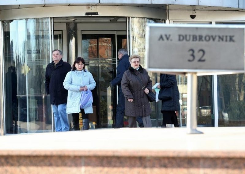 Lista poreznih dužnika smanjena za gotovo 19,5 tisuća osoba