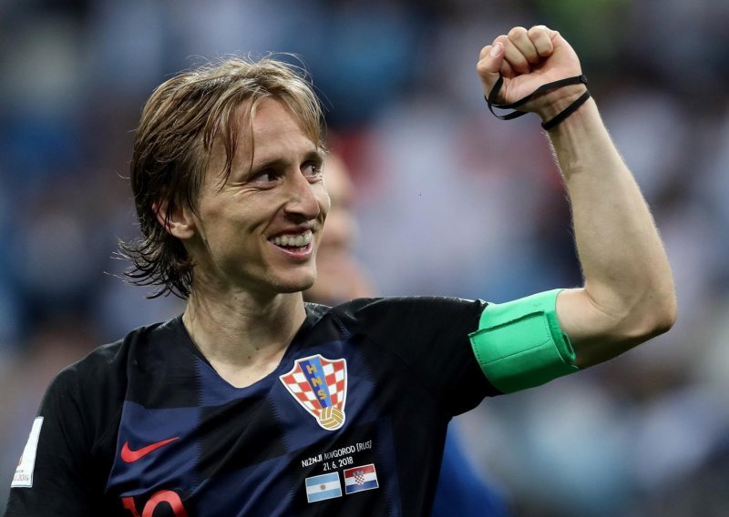 Modrić govorio o velikom finalu, Zlatnoj lopti, ali i ratu, kritičarima, Đokoviću te pokojnom Turini