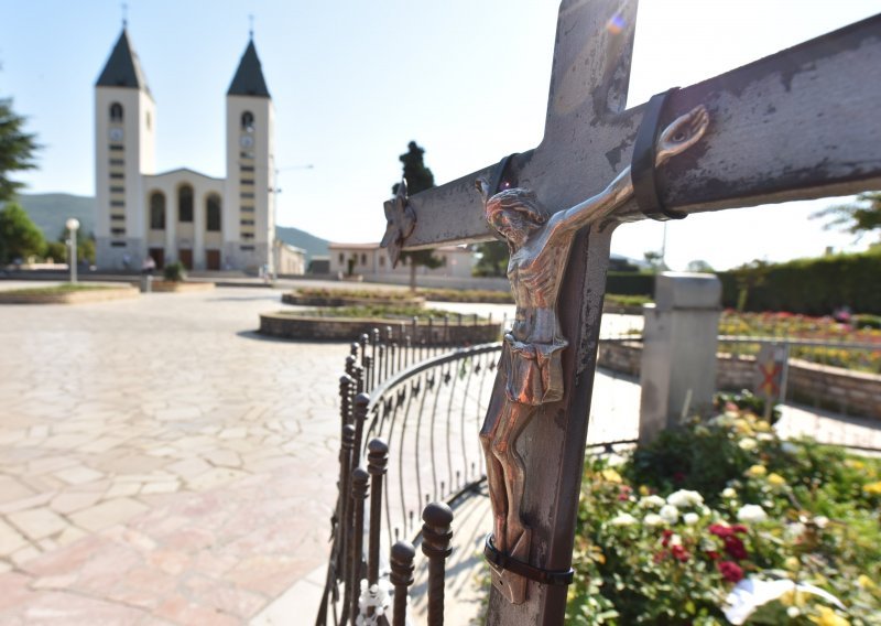 Papin izaslanik za Međugorje formalno počeo svoju službu