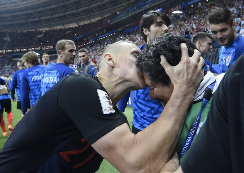 Meksički fotoreporter kojeg su vatreni 'pregazili' nakon gola u polufinalu SP-a stiže u Hrvatsku