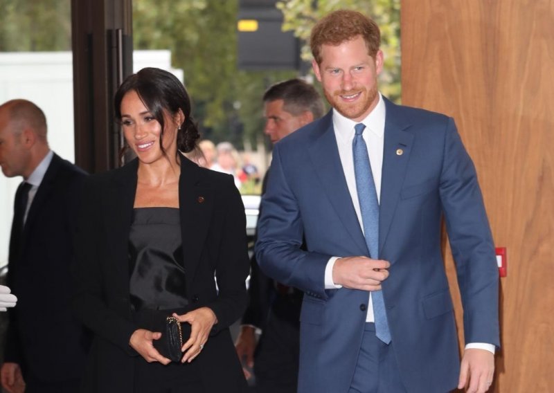 Evo kako zapravo izgleda bračni život Meghan Markle i princa Harryja