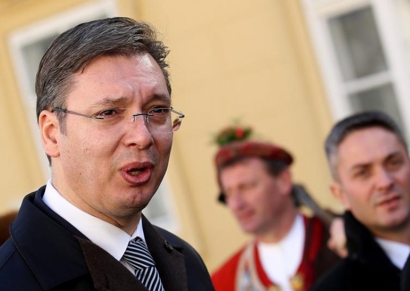 Vučić prijeti Hrvatskoj: Odgovorit ćemo na vaše balističke rakete