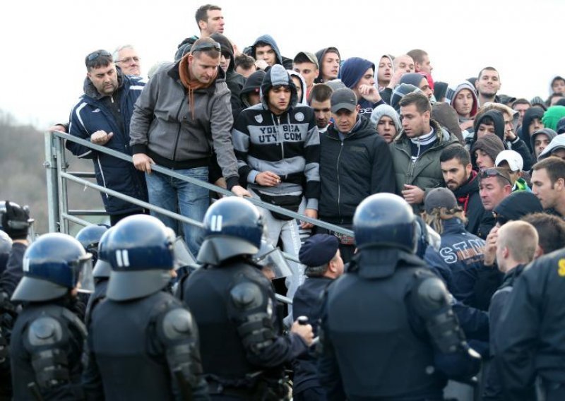 Ostojić taji kako su kažnjeni policajci krivi za incident u Zelini