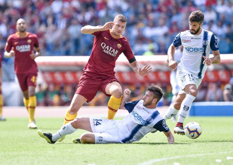 Roma napokon prekinula crni niz, Chievo i dalje bez pobjede