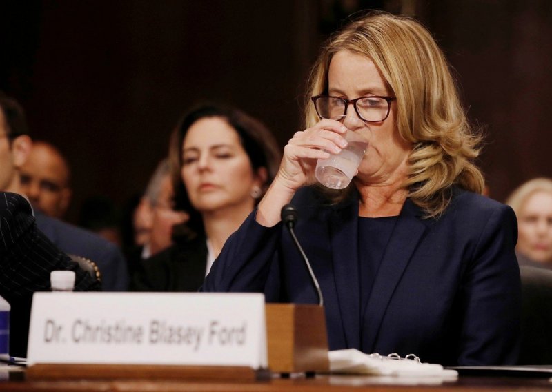 Ford svjedočila kako je strahovala da će je Kavanaugh pokušati silovati i slučajno ubiti