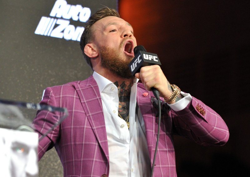 Borilački svijet u nevjerici; Conor McGregor svojom odlukom o mirovini šokirao apsolutno sve