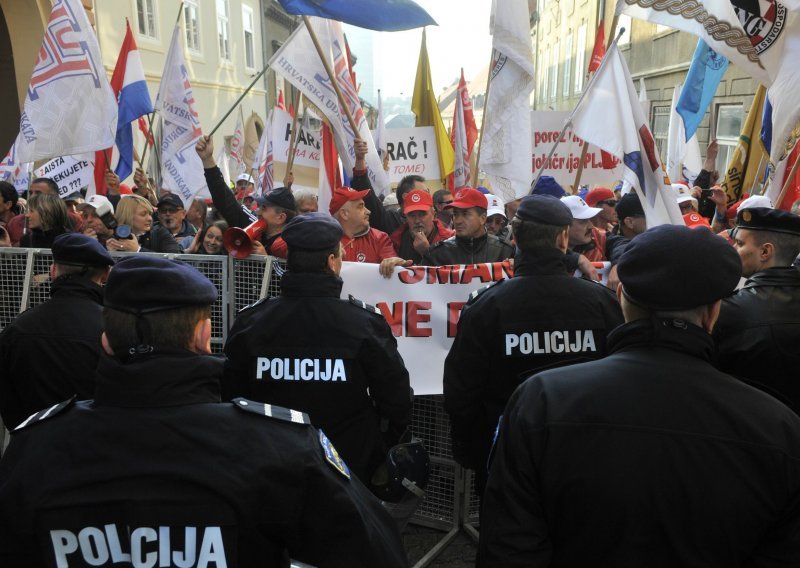 Sindikati traže ukidanje i druge stope