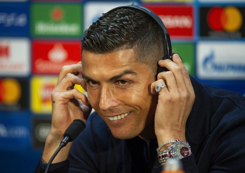 Ronaldo 'uperio prst' u krivca za odlazak iz Reala i otkriva tko treba osvojiti Zlatnu loptu