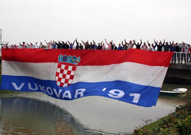 Na utakmici s Grčkom i super zastava grada-heroja