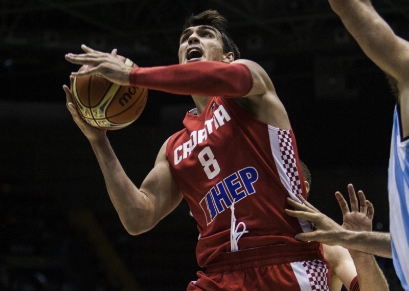 Kakav peh: Dario Šarić ozlijeđen uoči Eurobasketa!