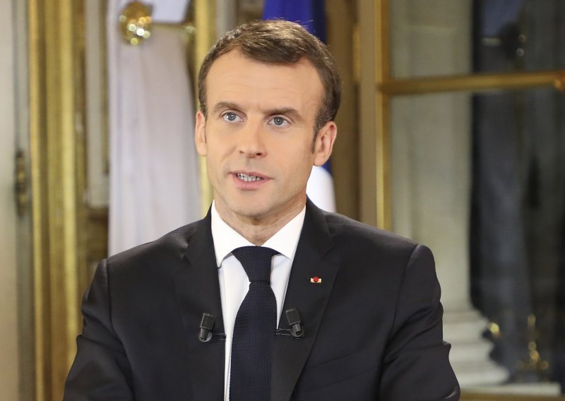 Macron sprema veliko obraćanje Europljanima uoči Brexita