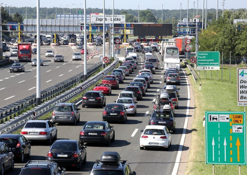 Za blagdane nas čekaju prometne gužve, pogledajte gdje će one biti najveće