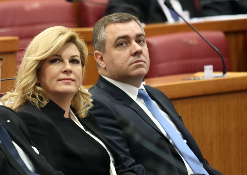 Kolinda Grabar-Kitarović o smjeni Radeljića: Svako vrijeme traži neke nove ideje