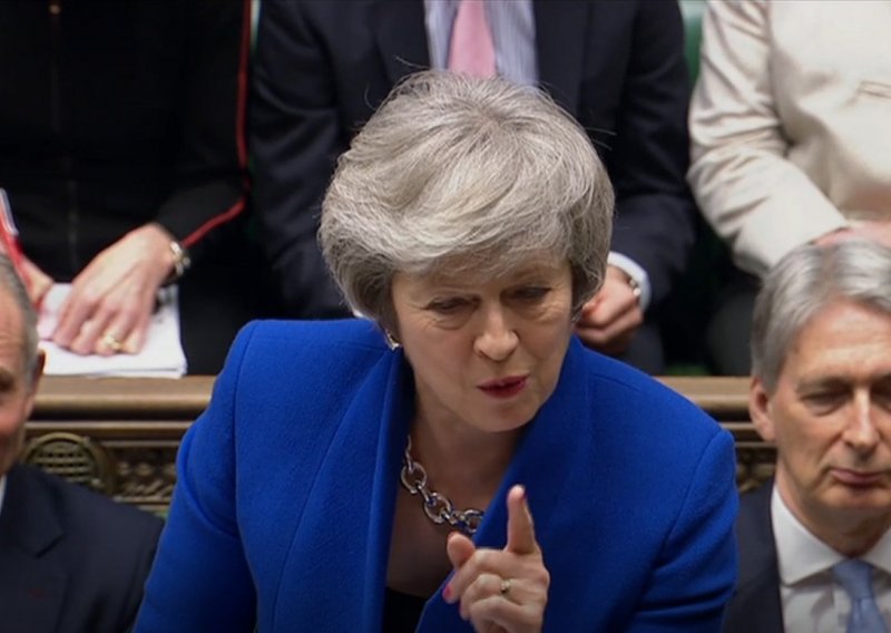 Theresa May: Moja je dužnost isporučiti Brexit i to ću napraviti