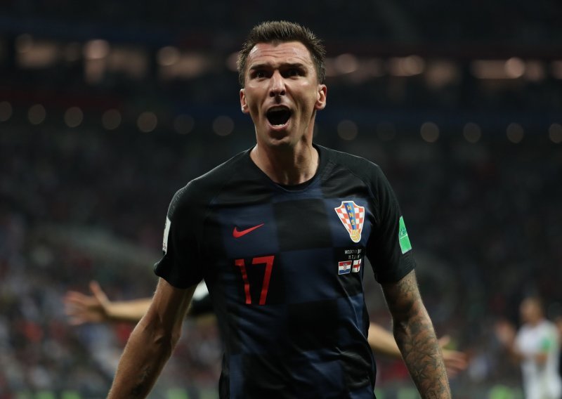 Mario Mandžukić obukao Duvnjakov dres i poslao emotivnu poruku rukometašima