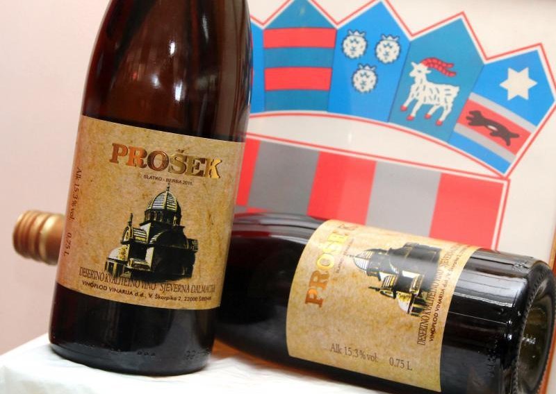 'Pečeno vino nije prošek, za prošek se grožđe suši u hladu'