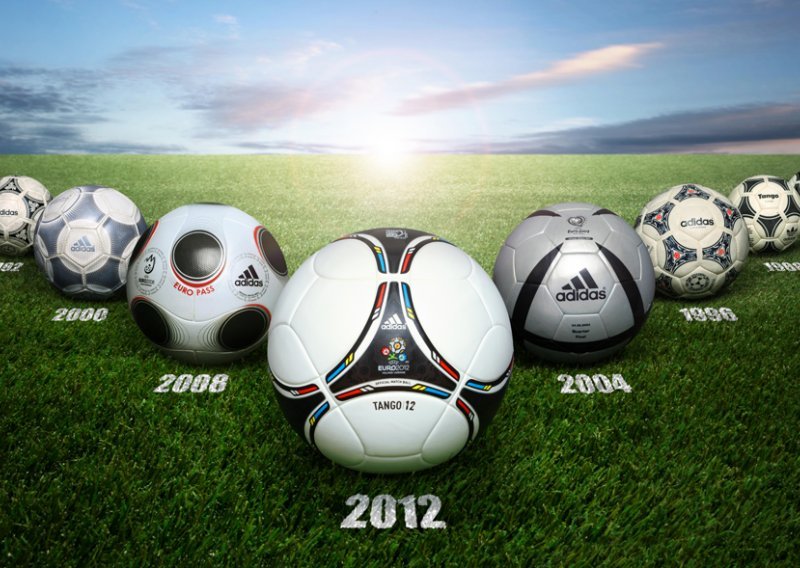 Službena lopta za EURO 2012. adidas Tango 12 inspirirana tradicijom