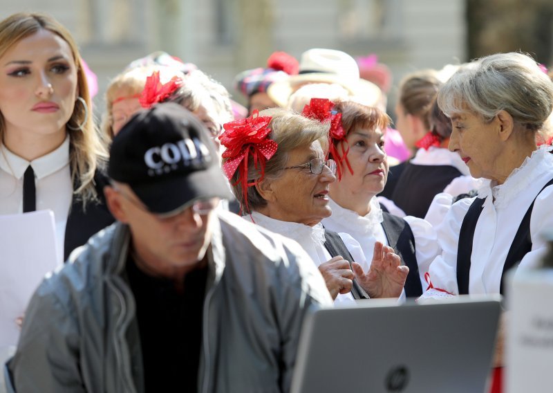 Nećemo morati raditi do 67. godine, ali pitanje je kakve će nam biti mirovine