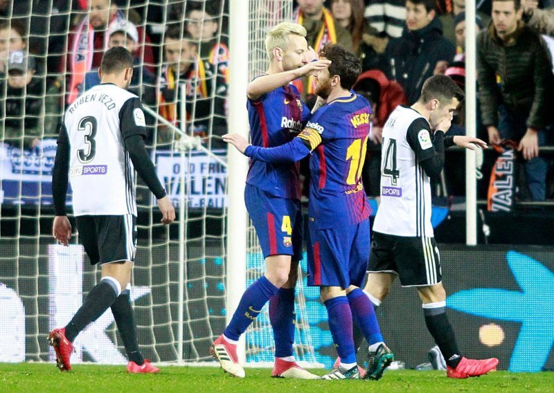 Marko Rog u udarnoj momčadi prijetio Barceloni, ali čudesni Messi sve je preokrenuo