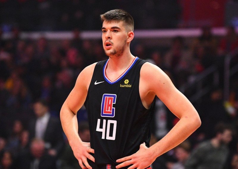 Ivica Zubac najbolji u redovima LA Clippersa, ali aktualni prvaci nisu imali milosti