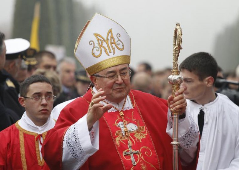 Zašto se riječ 'štraca' odnosi samo na žene?