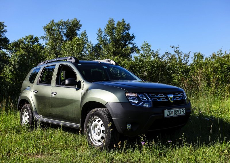 Dacia Duster 1.5 dCi 4x4 Ambiance - heroj ulice