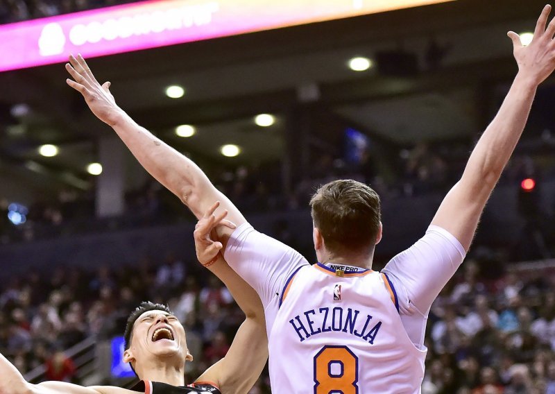 Ivica Zubac s Clippersima slavio u New Yorku i rastužio Marija Hezonju